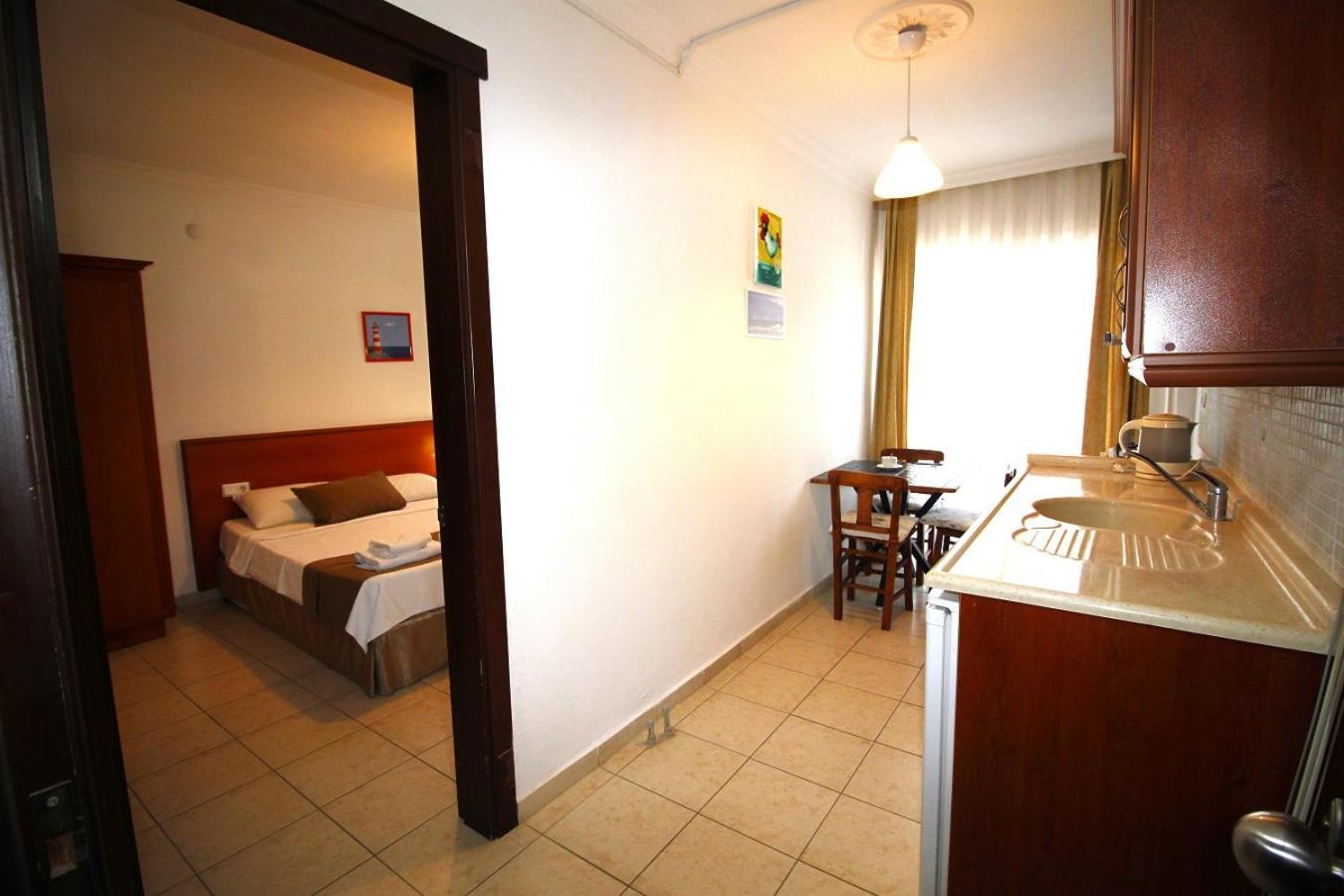Bonapart Hotel Çeşme Εξωτερικό φωτογραφία