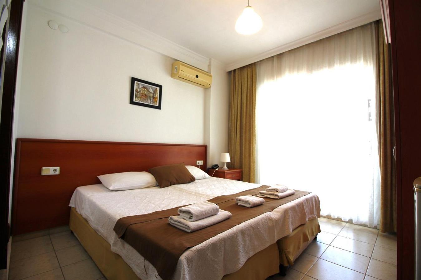 Bonapart Hotel Çeşme Εξωτερικό φωτογραφία