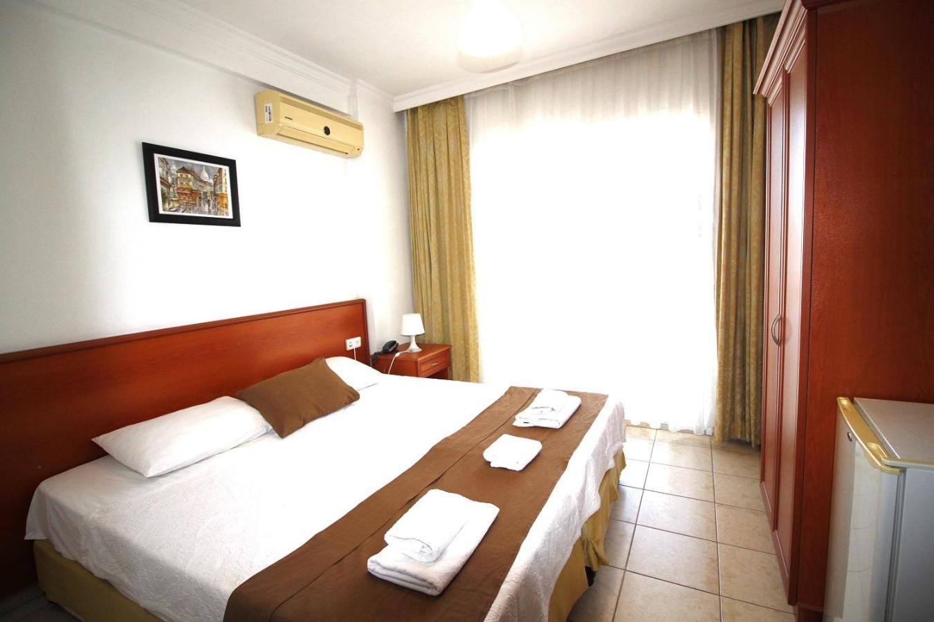 Bonapart Hotel Çeşme Εξωτερικό φωτογραφία