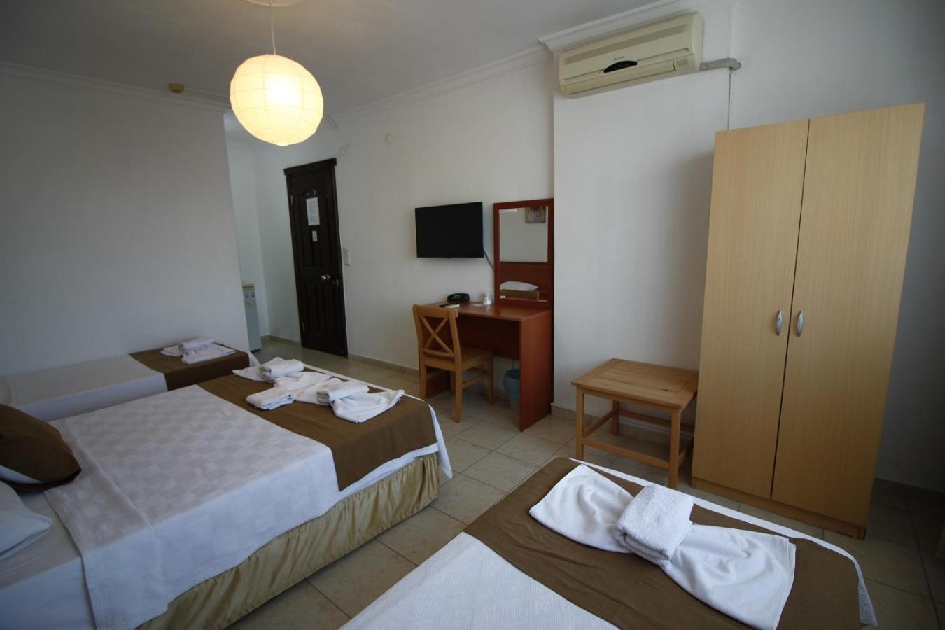 Bonapart Hotel Çeşme Εξωτερικό φωτογραφία