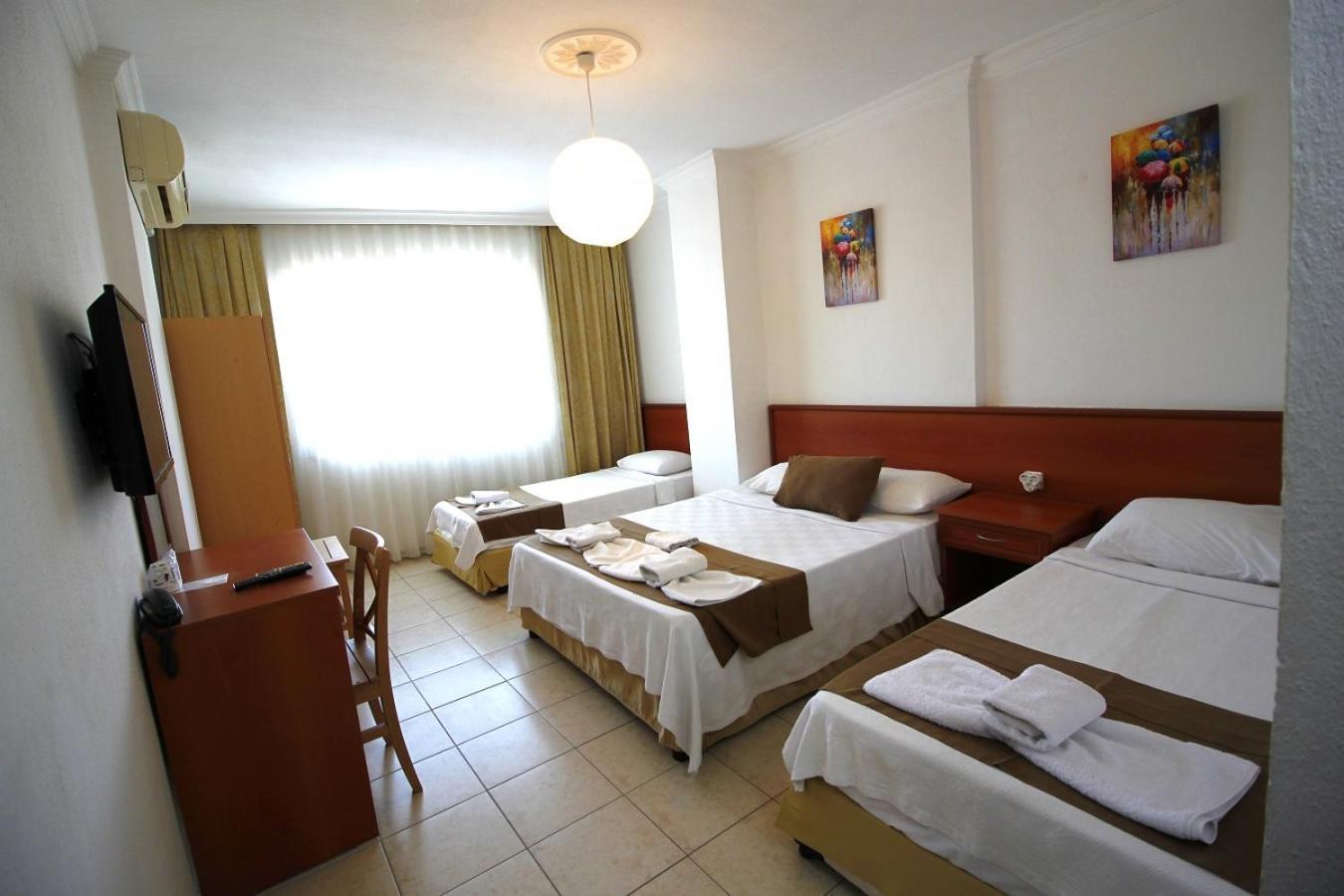 Bonapart Hotel Çeşme Εξωτερικό φωτογραφία